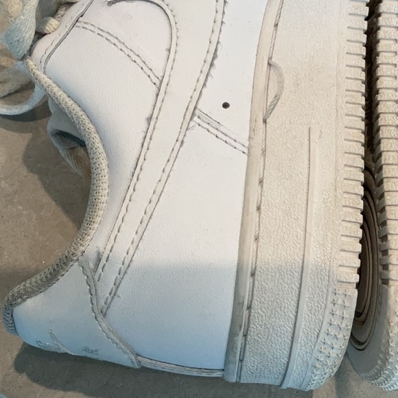 Nike Air Force 1 Shoes - Picture 7 of 14